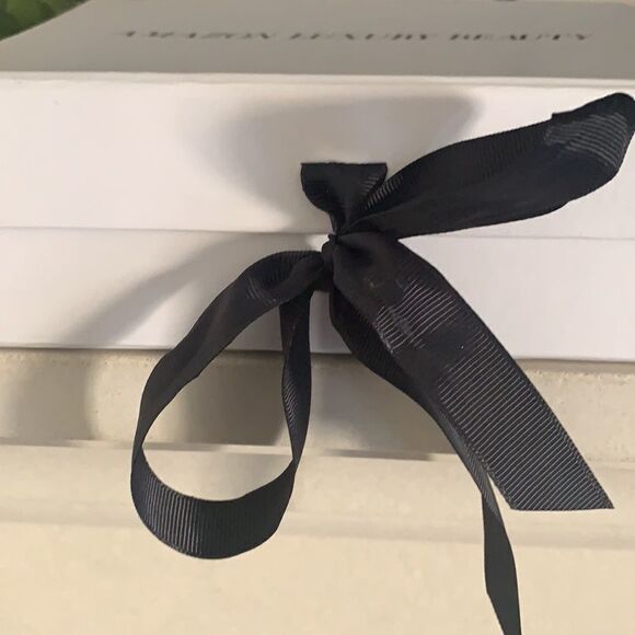 🎉Last deal 🎉Amazon Luxury beauty bundle 24 p - Picture 16 of 16